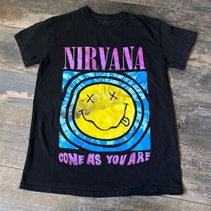 (S) Vintage Women’s Black Nirvana Tee Shirt Come As You Are Smiley Face